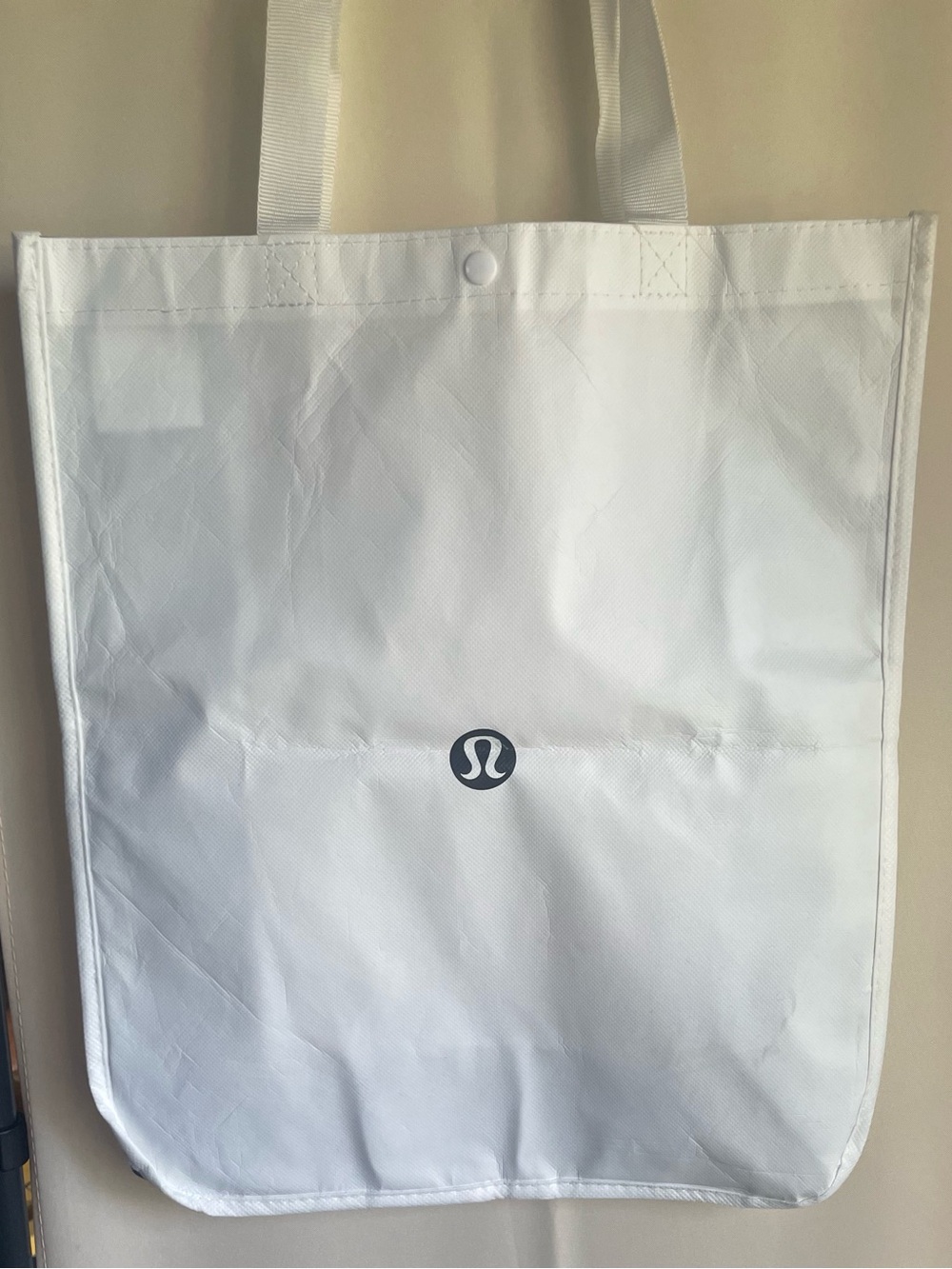 lululemon athletica Cashew Alternative Leather Shoulder Bag w/bag and Reusable - Picture 12 of 16